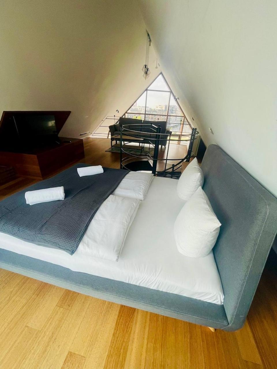 Boogie Apartments Вроцлав Экстерьер фото